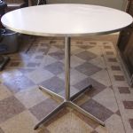 799 8054 PEDESTAL TABLE